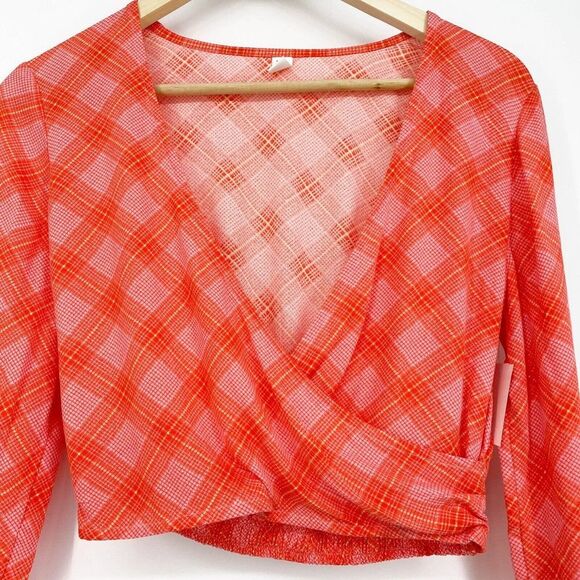 BP. Surplice V-Neck Crop Top Pink Red Plaid Faux Wrap Size XXS - Picture 3 of 10